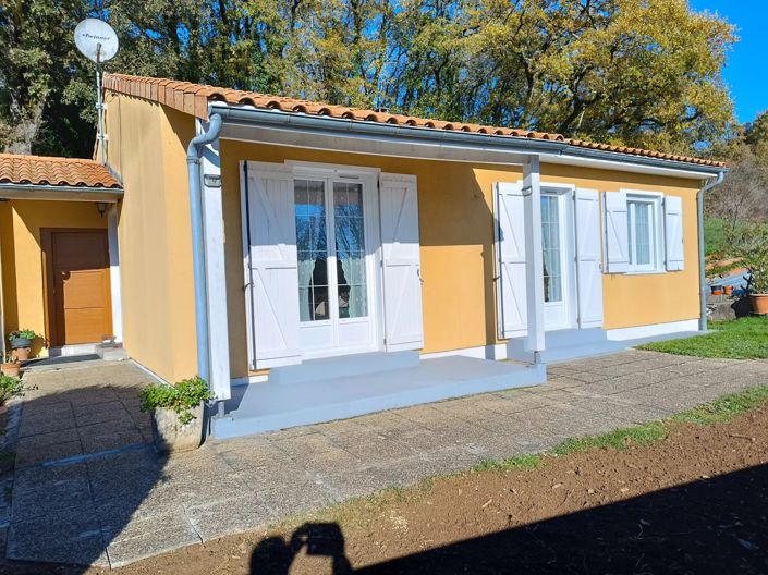 Image No.1-2 Bed Village House for sale