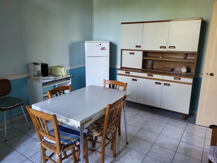 Image No.15-4 Bed House for sale