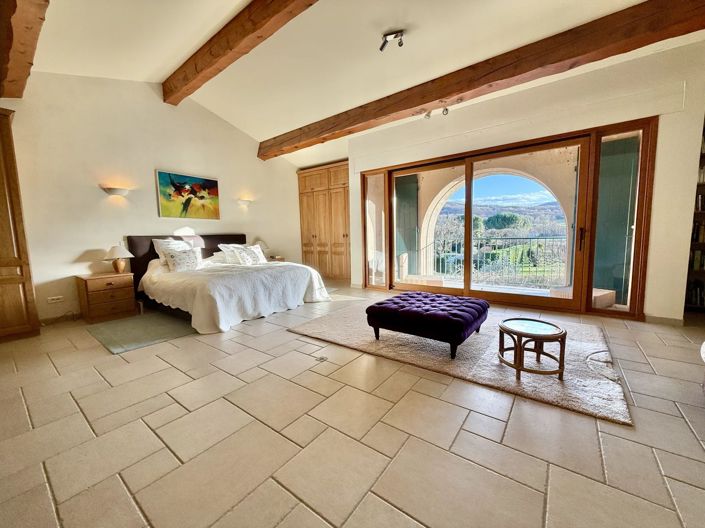 Image No.5-7 Bed House for sale