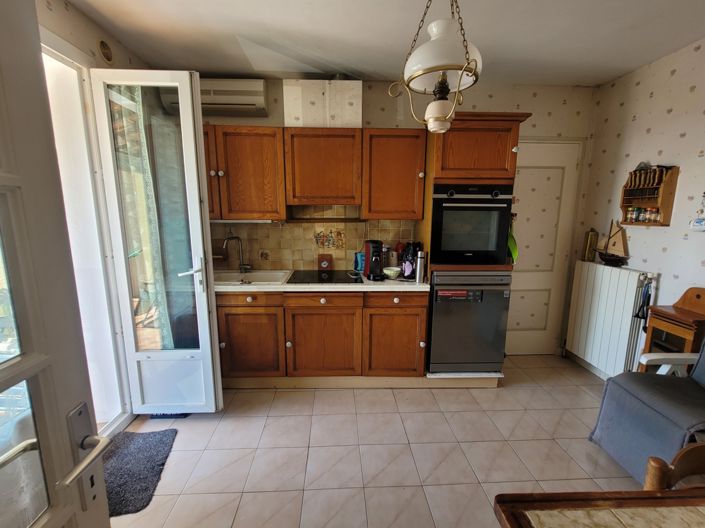 Image No.15-3 Bed House for sale