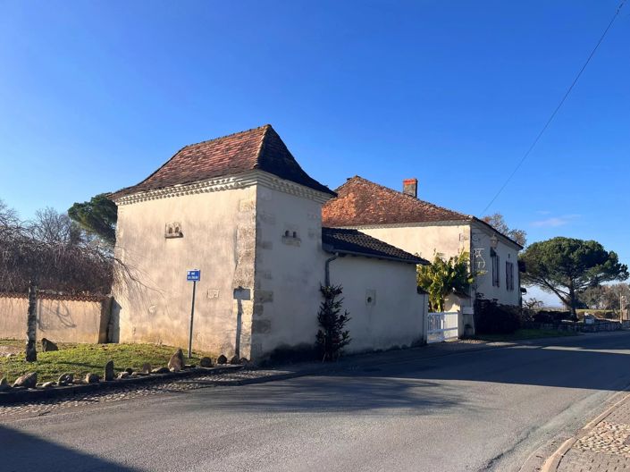 Image No.15-3 Bed House for sale