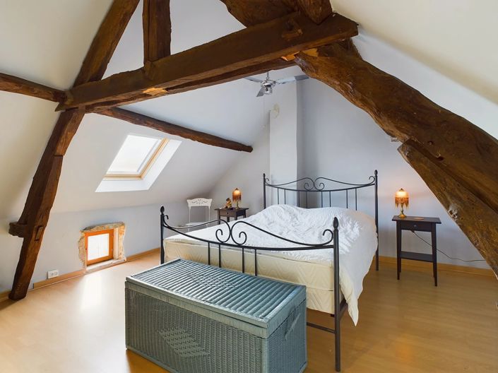 Image No.3-5 Bed House for sale