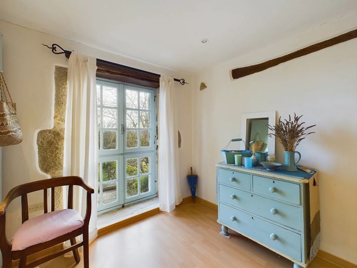 Image No.13-5 Bed House for sale