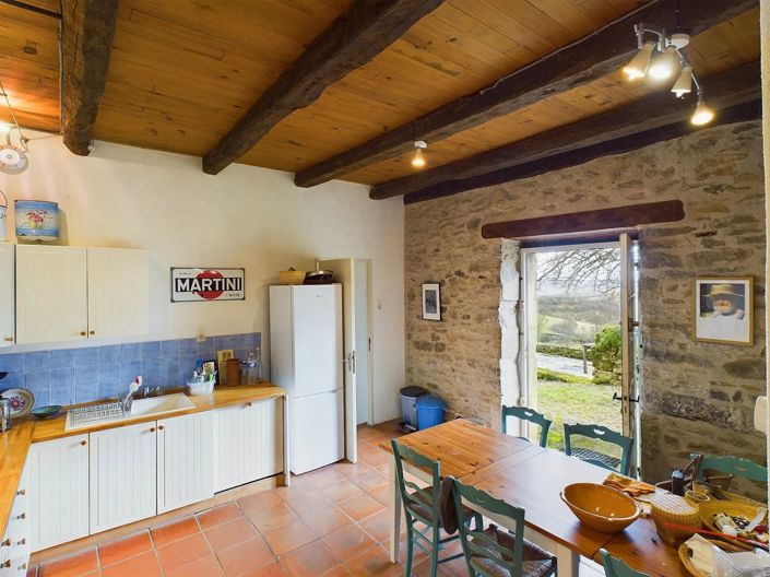 Image No.2-5 Bed House for sale