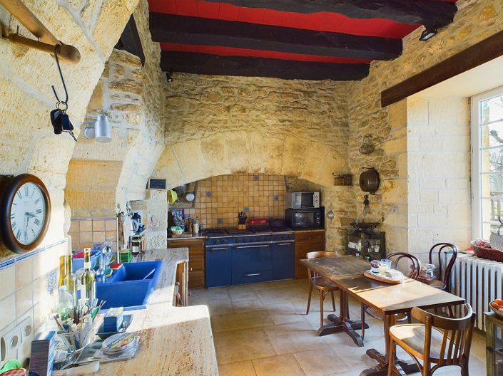 Image No.4-9 Bed House for sale