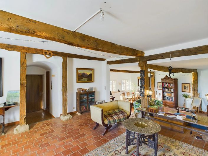 Image No.3-4 Bed House for sale