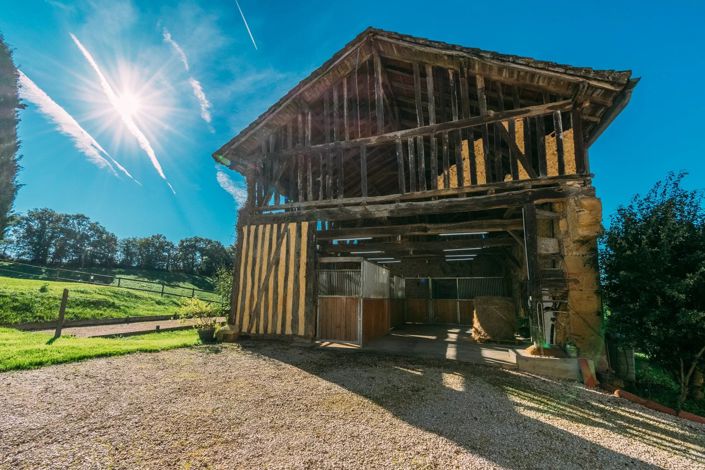 Image No.2-7 Bed House for sale