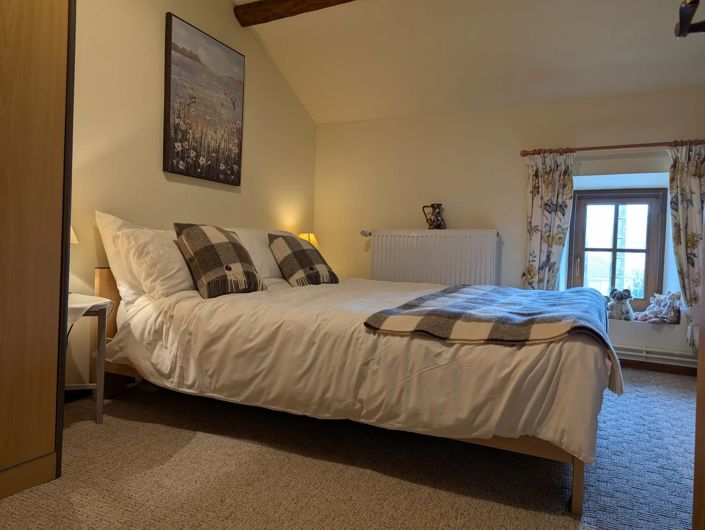 Image No.9-3 Bed Village House for sale