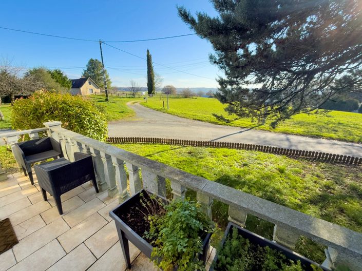 Image No.8-3 Bed House for sale