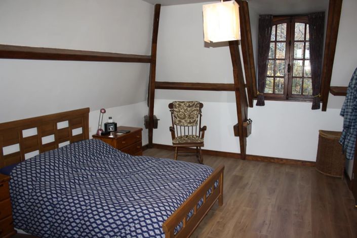 Image No.12-4 Bed House for sale