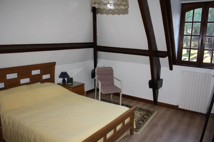 Image No.13-4 Bed House for sale