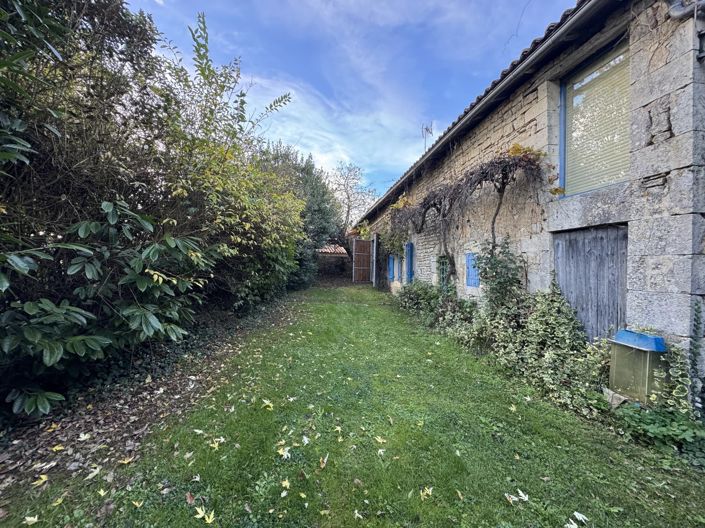 Image No.12-Maison de village de 2 chambres à vendre à Les Adjots