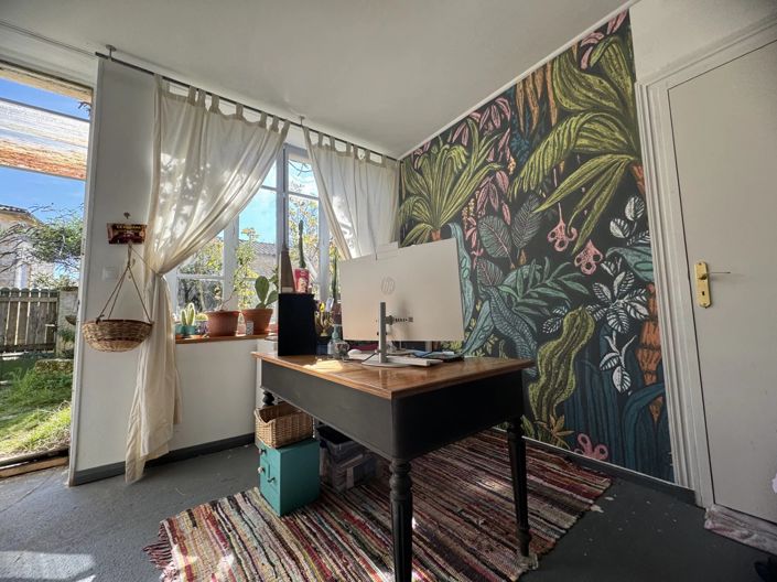 Image No.6-3 Bed House for sale