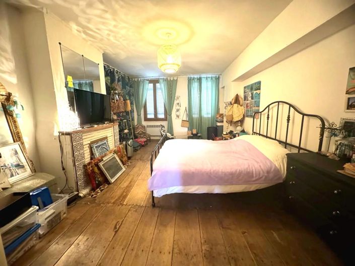 Image No.8-3 Bed House for sale