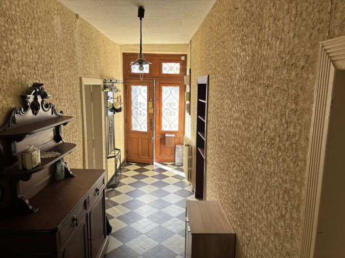 Image No.4-3 Bed House for sale