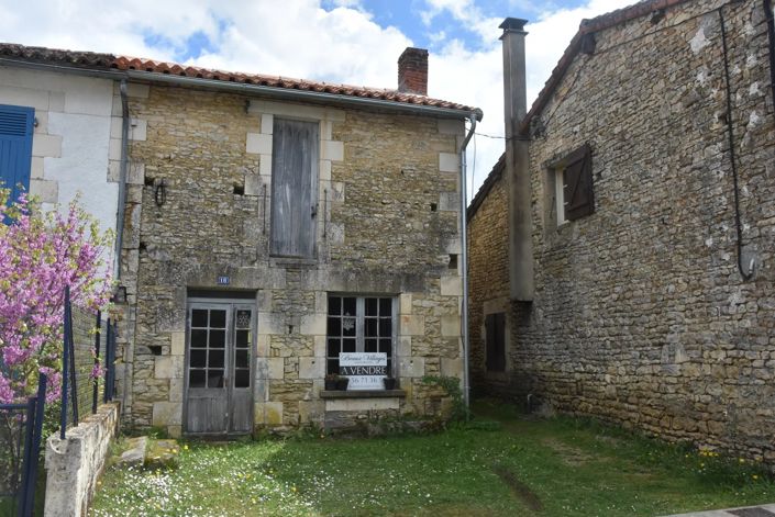 Image No.1-Maison de village à vendre à Payroux