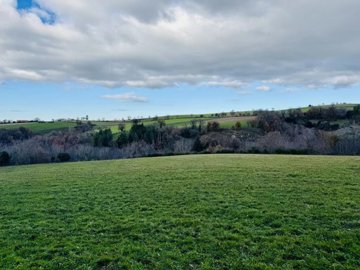 8940bd7b33ecc084a4627c161208dd87f9db6bd9be192