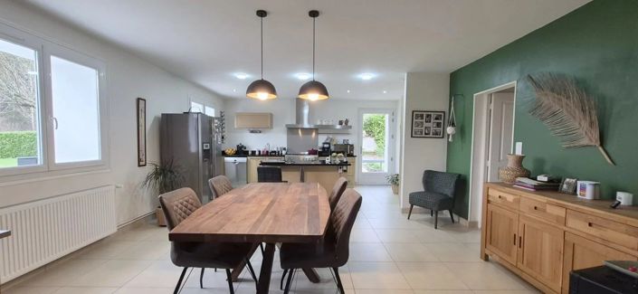 Image No.2-5 Bed House for sale