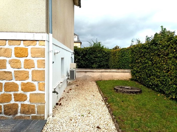 Image No.15-4 Bed House for sale