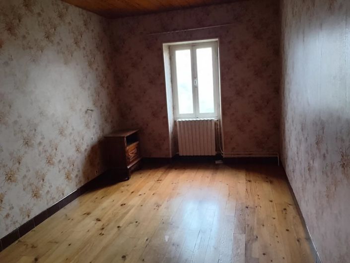 Image No.8-3 Bed House for sale