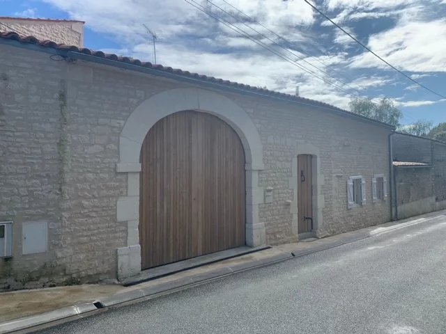 Image No.1-3 Bed Village House for sale