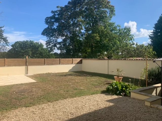 Image No.12-3 Bed House for sale