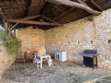 b10d2a1c965f445a70fa6f98b09f0a36f5ba5df46e192