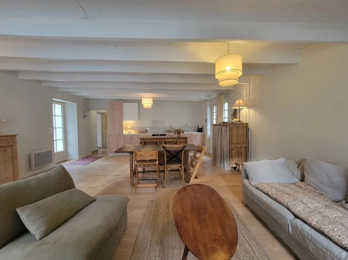 Image No.1-3 Bed House for sale