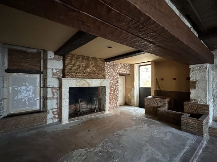 Image No.14-1 Bed House for sale