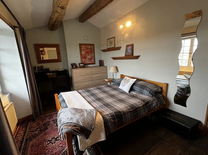 Image No.11-3 Bed House for sale