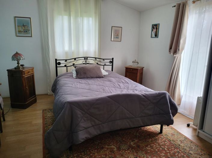 Image No.13-7 Bed House for sale