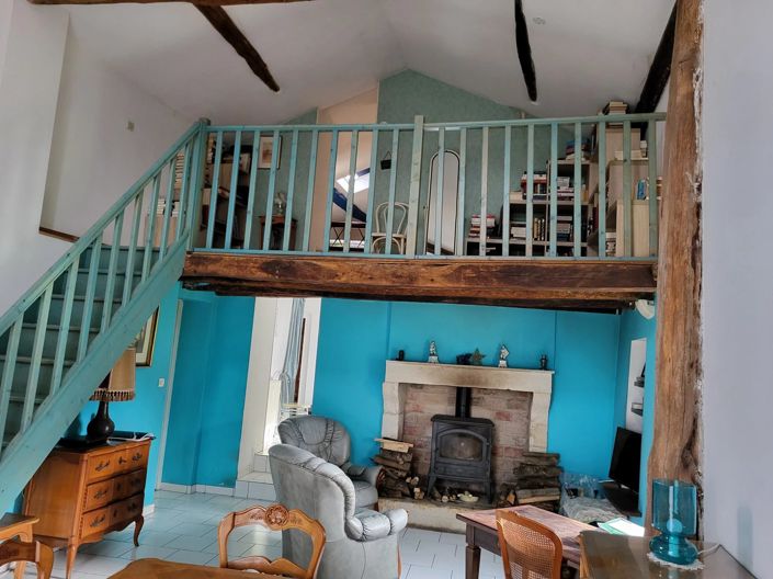 Image No.15-7 Bed House for sale