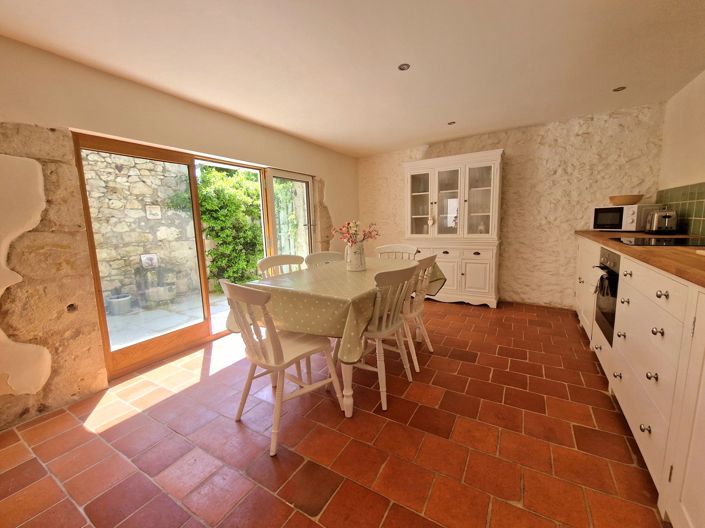 Image No.2-3 Bed House for sale