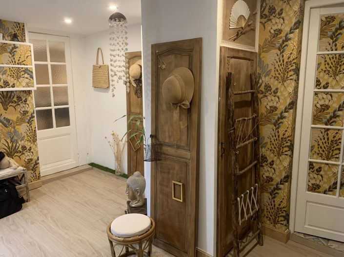 Image No.9-3 Bed House for sale