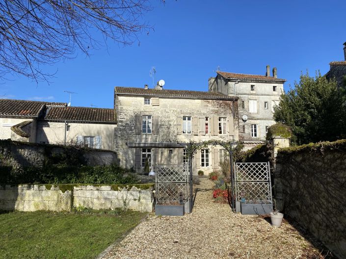Image No.1-5 Bed House for sale