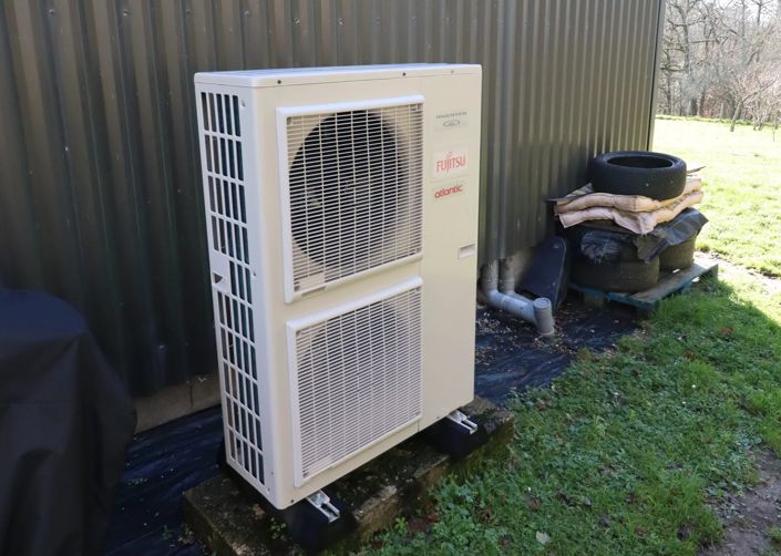 Image No.11-3 Bed House for sale