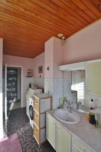 Image No.7-4 Bed House for sale