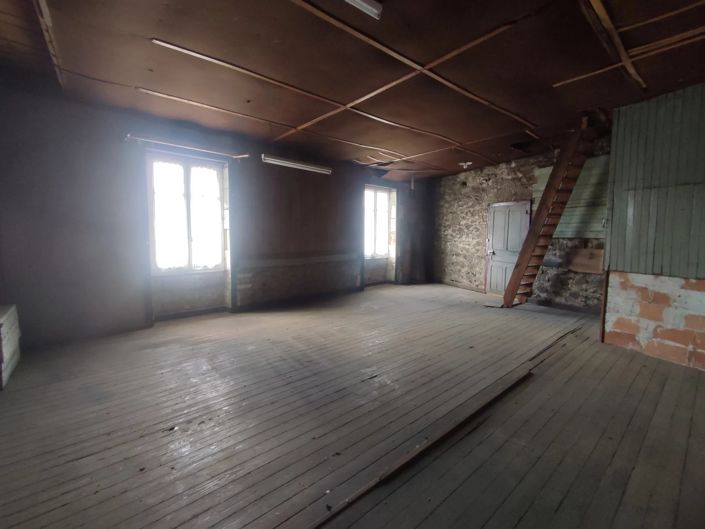 Image No.12-Maison de 4 chambres à vendre à Piegut-Pluviers