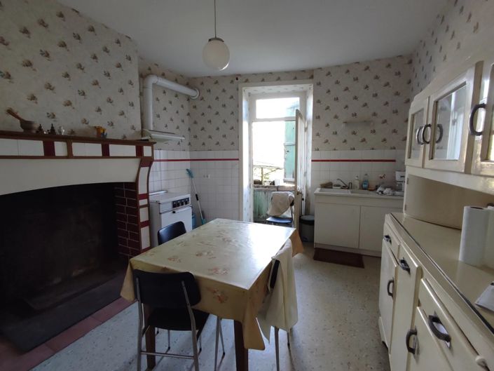 Image No.8-Maison de 4 chambres à vendre à Piegut-Pluviers