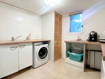 268805b5b103a5b2a59b8dcdf203b19a53b62572eb324