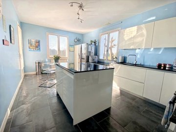 d348ed4fcf3b4c31abd688f2b0aa1e38949553b032324