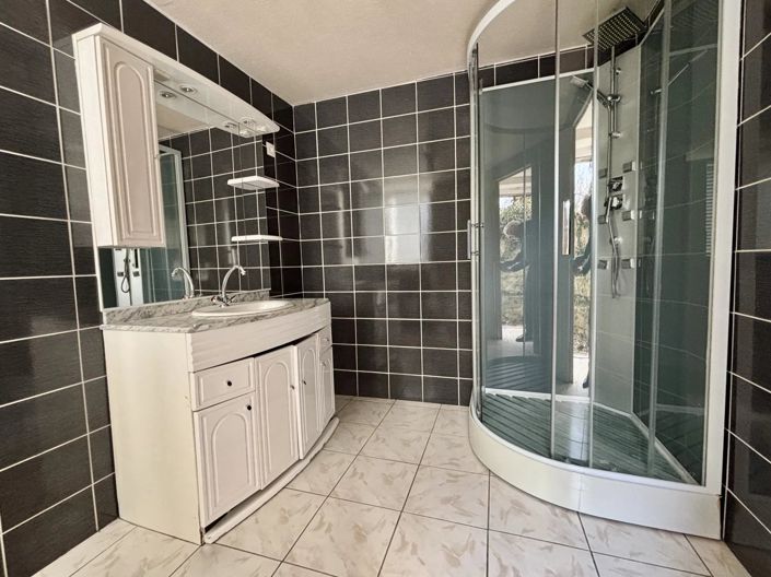 Image No.6-1 Bed House for sale