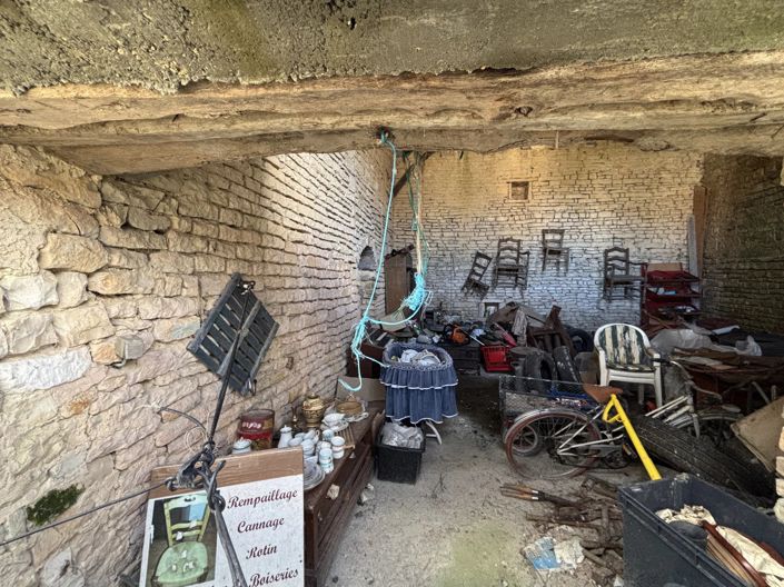 Image No.8-1 Bed House for sale