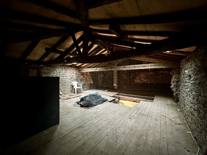 Image No.12-3 Bed House for sale