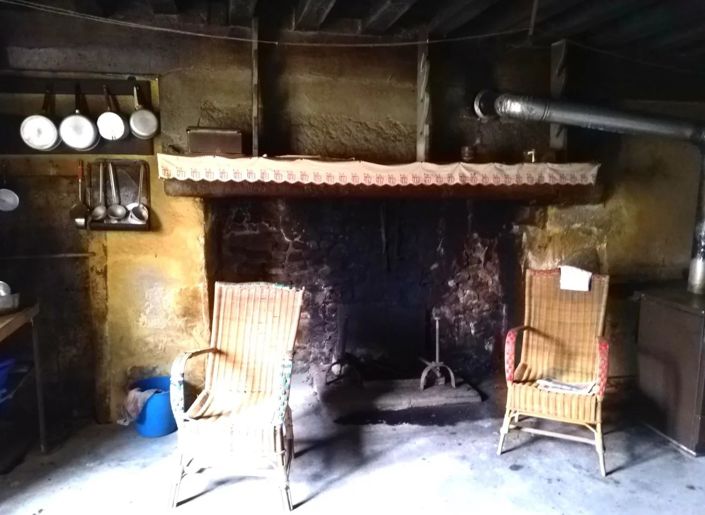 Image No.3-Maison de village de 6 chambres à vendre à Saint-Hilaire-le-Château