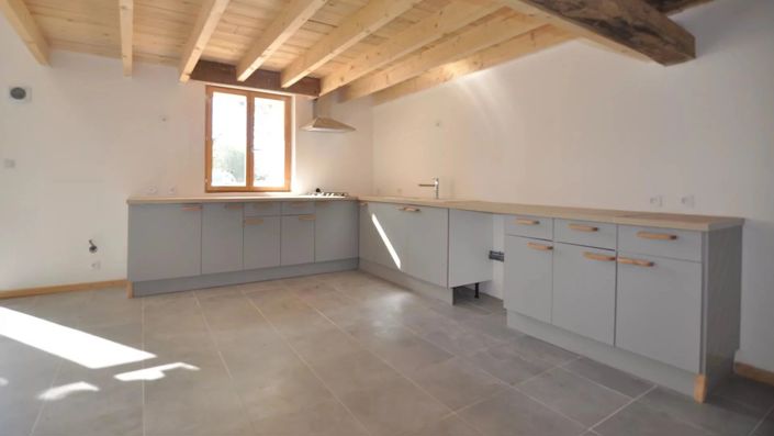 Image No.3-Maison de 4 chambres à vendre à Villebois-Lavalette