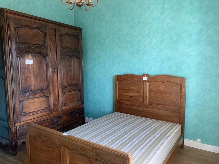 Image No.6-4 Bed House for sale