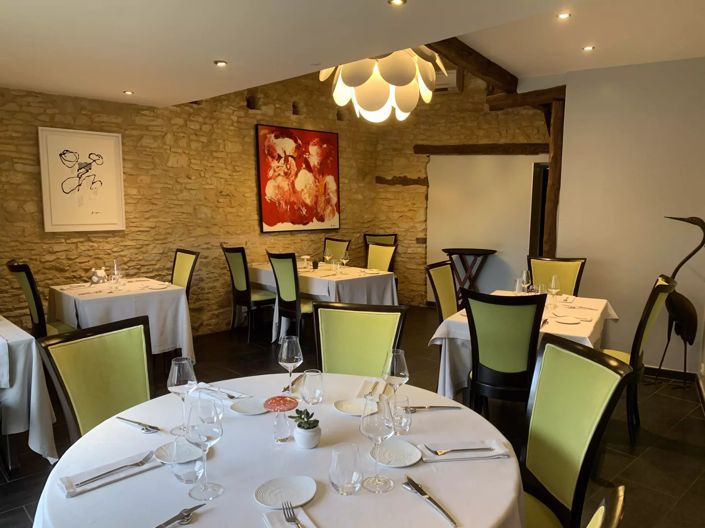 Image No.5-5 Bed Commercial for sale