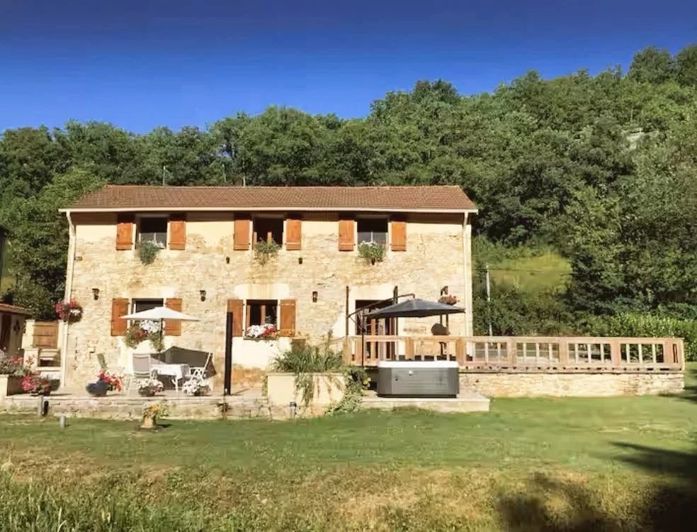 Image No.2-4 Bed House for sale