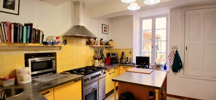 Image No.13-2 Bed House for sale